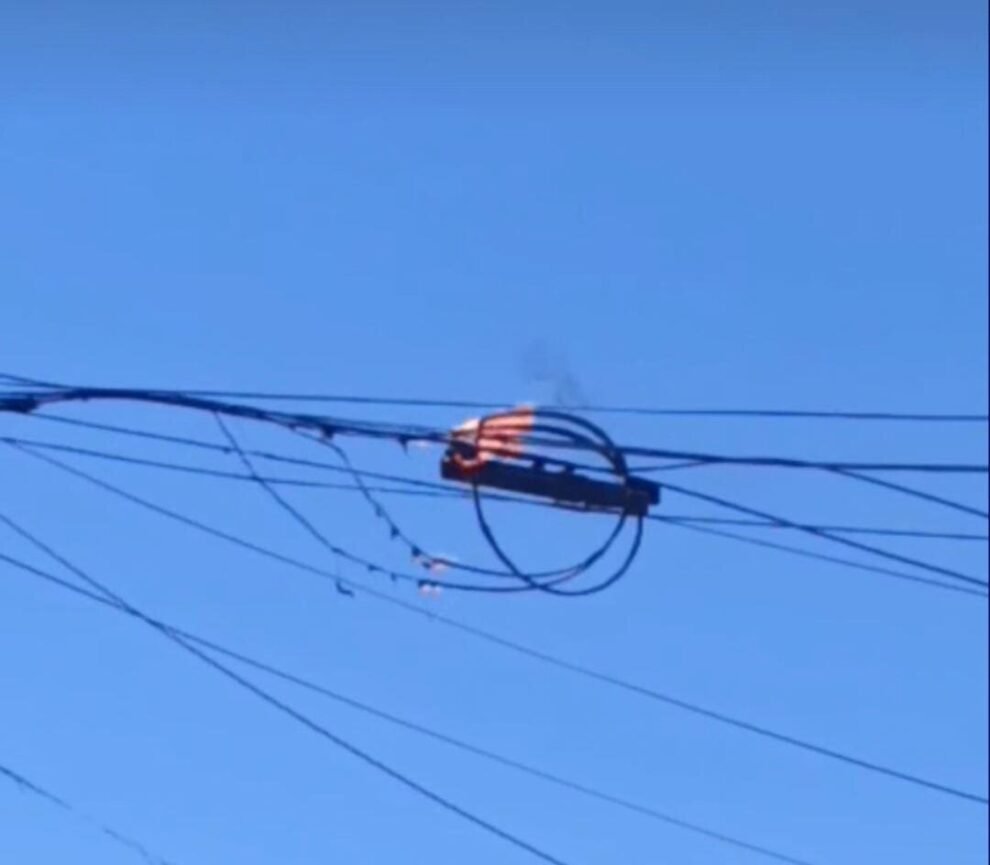 poste-pega-fogo-na-manha-desta-quarta-feira-em-afogados-da-ingazeira