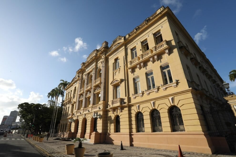 governo-de-pernambuco-envia-projeto-de-lei-de-diretrizes-orcamentarias-de-2026-a-alepe