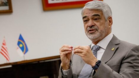 em-nota,-humberto-diz-que-ainda-tenta-para-manter-danilo-cabral-a-frente-da-sudene