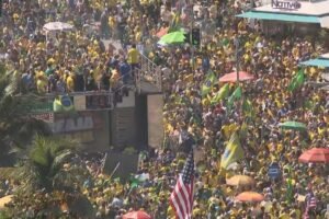 ato-pro-bolsonaro-leva-37-mil-a-paulista