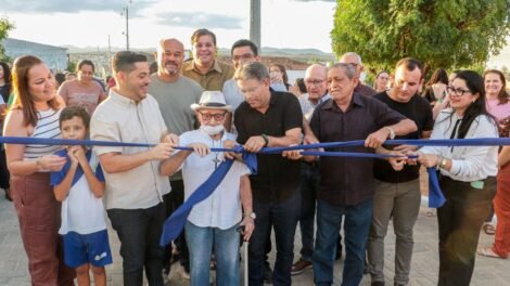 prefeitura-de-afogados-inaugurou-novas-ruas-pavimentadas-no-bairro-sobreira