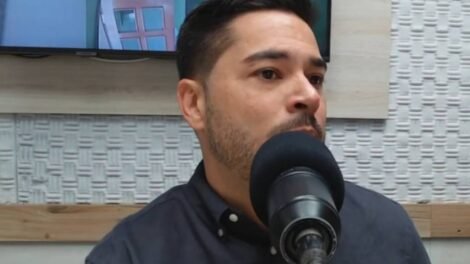 daniel-evita-cravar-apoio-para-estadual-em-2026:-“temos-tempo-para-pensar-tudo-isso”