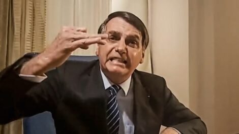 moraes-decreta-prisao-domiciliar-de-jair-bolsonaro
