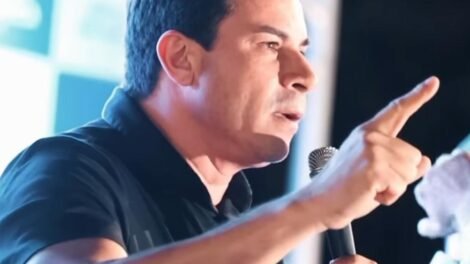 “o-parlamento-nao-sera-chantageado”,-diz-carlos-veras