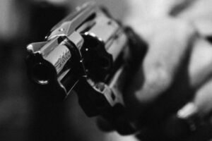 violencia-armada-dispara-no-grande-recife:-numero-de-vitimas-por-bala-perdida-sobe-350%-em-julho
