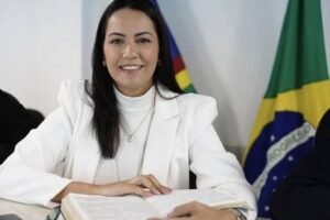 serra:-juiz-determina-afastamento-de-juliana-tenorio-e-anula-todos-os-votos-do-solidariedade
