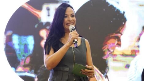 “deus-me-colocou-aqui-para-fazer-a-diferenca,-e-juntos-somos-imbativeis”,-afirma-marcia-conrado