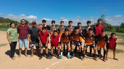futebol:-escolinha-paredao-vence-social-caue-rodrigues-em-amistoso-no-silvestre
