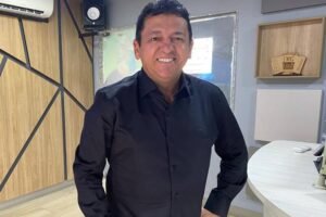 jornalista-carlos-brito,-de-petrolina,-pode-disputar-mandato-na-alepe,-diz-blog