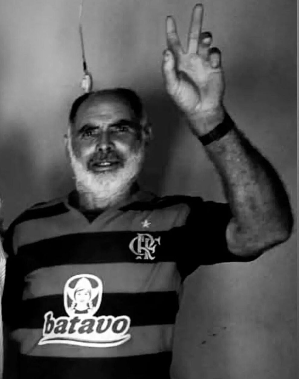 pajeu:-homem-morre-apos-cair-de-carro