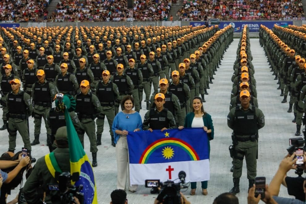 raquel-lyra-comanda-formatura-de-2.299-novos-policiais-militares-em-pernambuco
