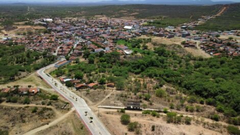 prefeito-dr.-pedro-alves,-comemora-inclusao-de-iguaracy-no-mcmv-com-25-novas-moradias