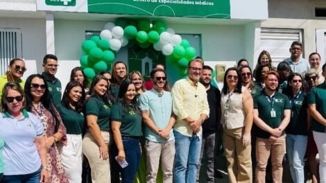 fredson-brito-inaugura-centro-de-especialidades-medicas