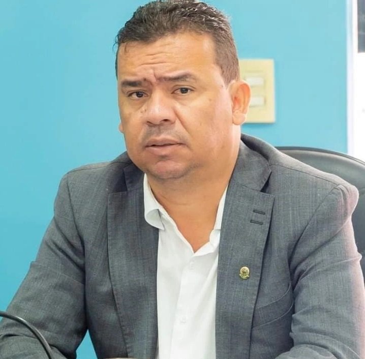 ex-vereador-de-carnaiba,-juniano,-participa-do-podcast-“lingua-afiada”-nesta-quinta