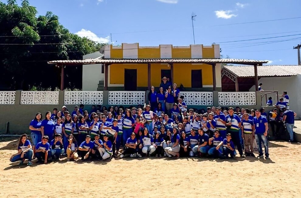 flores:-alunos-da-onze-de-setembro-fazem-visita-a-fazenda-caja-em-passeio-educativo