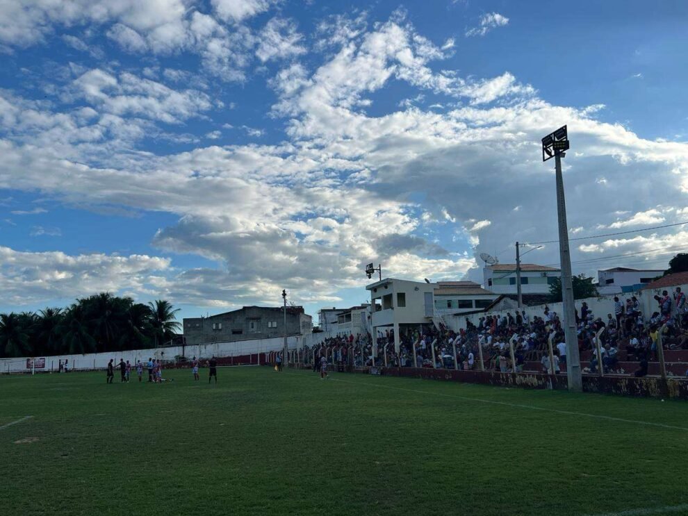 estadio-“beira-rio”,-em-carnaiba-recebe-a-3a-rodada-da-5a-copa-pajeu-neste-sabado-23