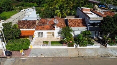 casa-a-venda-em-excelente-localizacao-no-centro-de-carnaiba