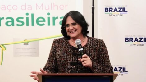 damares-anuncia-diagnostico-de-cancer-em-sessao-no-senado