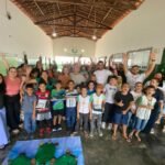 prefeitura-de-iguaracy-realiza-entrega-de-kits-escolares-e-equipamentos-tecnologicos-em-jabitaca