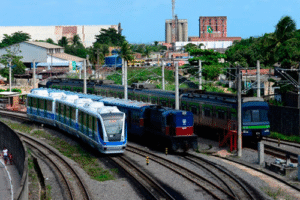 panico-e-transtorno:-linha-sul-do-metro-do-recife-para-apos-curto-circuito-na-rede-aerea