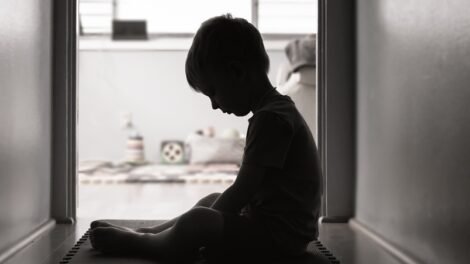 crianca-tenta-tirar-a-propria-vida-em-ibitiranga;-umas-das-causas-apontadas-e-o-vicio-em-celular