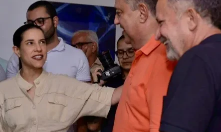 raquel-lyra-participa-de-almoco-oferecido-por-sebastiao-oliveira-em-serra-talhada