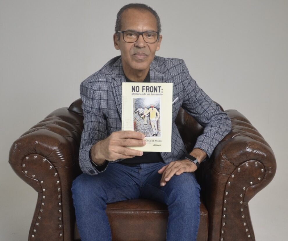 coronel-lanca-livro-em-afogados-da-ingazeira-com-memorias-da-vida-na-pmpe