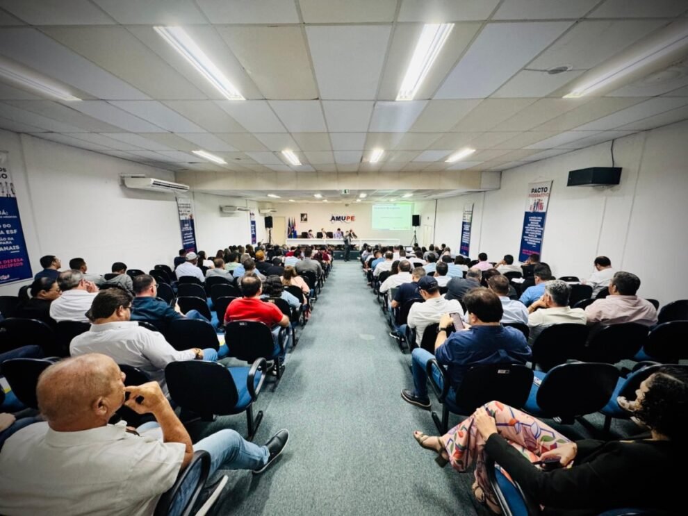 assembleia-extraordinaria-da-amupe-discute-seguranca-alimentar,-parcerias-e-pauta-municipalista
