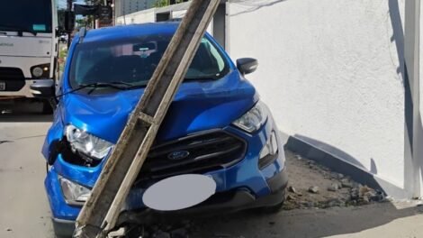 numero-de-colisoes-de-veiculos-contra-postes-cresce-7,6%-em-pernambuco,-diz-neoenergia