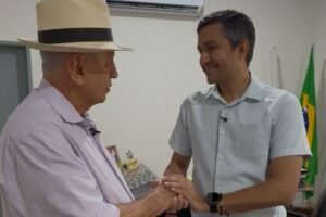 prefeito-de-tabira-recebe-empresario-do-grupo-pajeu-nordeste-que-anuncia-investimento-de-r$-13-milhoes-e-mais-de-130-empregos-para-a-cidade