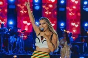 walkyria-santos-e-iguinho-&-lulinha-se-apresentam-nesta-quinta-nos-133-anos-de-flores