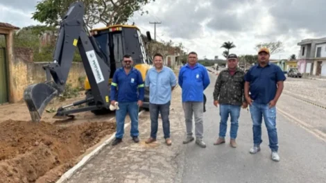 obras-da-adutora-do-pajeu-avancam-e-escavacao-do-trecho-matureia/teixeira-e-iniciada