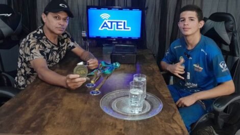 medalhista-carnaibano-de-14-anos,-campeao-de-wrestling-participou-do-podcast-lingua-afiada
