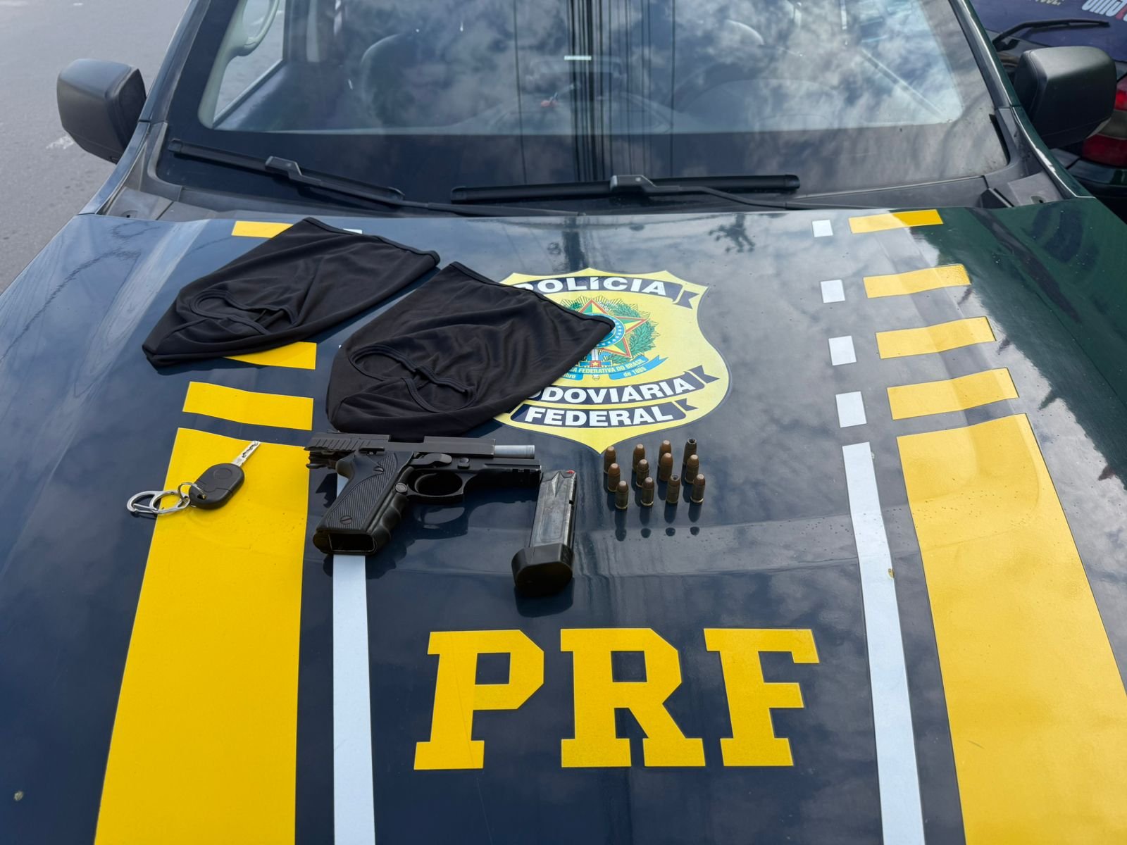 flagrado-com-carro-roubado-e-arma,-homem-e-detido-durante-blitz-na-br-232,-no-recife