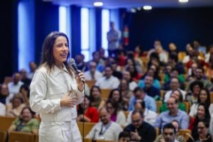 raquel-volta-ao-alto-pajeu:-veja-agenda