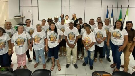 terceira-idade-de-iguaracy-participam-de-atividade-de-inclusao-digital-no-ifpe-–-campus-afogados-da-ingazeira