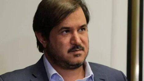 rueda-esteve-em-reuniao-com-chefe-de-esquema-do-pcc-que-negociava-venda-de-empresa-de-gas