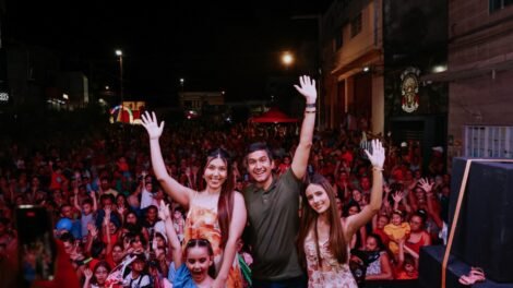 festa-do-dia-das-criancas-em-tabira-reune-mais-de-3-mil-pessoas-na-praca-pedro-pires-ferreira