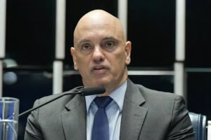 moraes-manda-soltar-bolsonarista-que-afirmou-ter-depressao-e-nodulo-na-mama