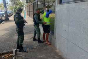 operacao-impacto-integrado-retira-flanelinhas-de-circulacao-em-boa-viagem-e-no-centro-do-recife