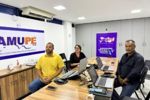 amupe-reune-mais-de-150-participantes-em-webinar-sobre-emendas-especiais