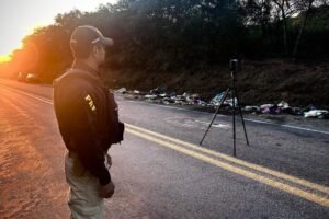 prf-inicia-pericia-administrativa-para-identificar-causas-de-tragedia-em-saloa-(pe)