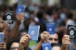 governo-de-pernambuco-realiza-3a-edicao-do-feirao-de-empregos-da-regiao-metropolitana-com-mais-de-2-mil-vagas-disponiveis