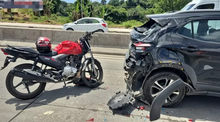 mototaxista-morre-em-grave-acidente-na-br-232-durante-manha-movimentada-no-recife