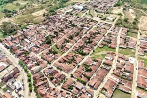 dezenas-de-pais-de-familias-sao-demitidos-na-cidade-de-iguaracy-e-gera-revolta-na-populacao