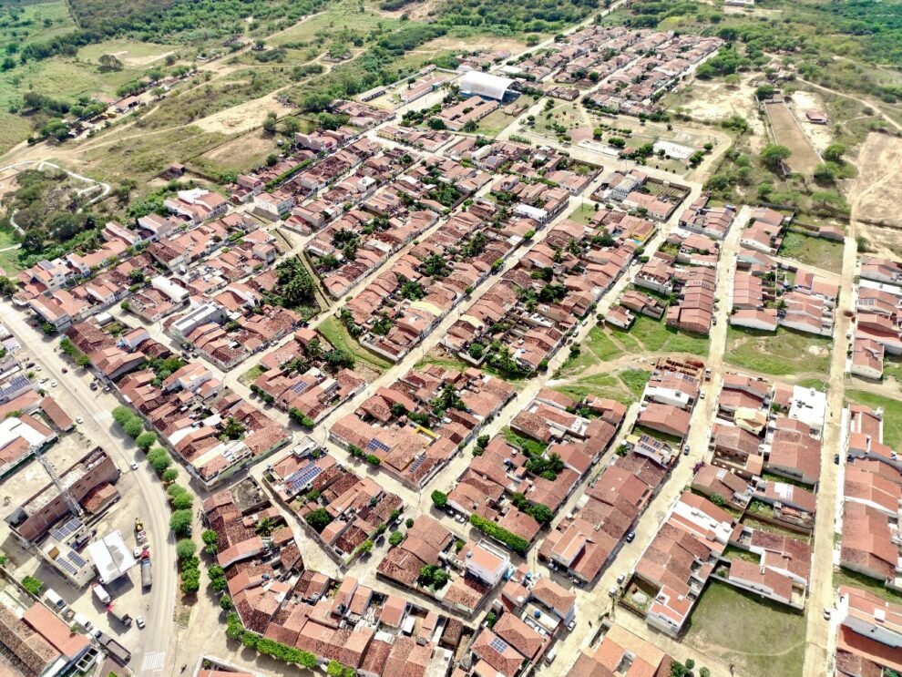 dezenas-de-pais-de-familias-sao-demitidos-na-cidade-de-iguaracy-e-gera-revolta-na-populacao