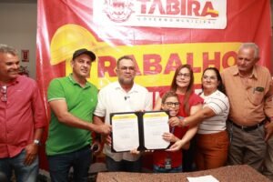 tabira:-mais-investimentos-para-o-campo:-prefeitura-autoriza-licitacao-de-passagens-molhadas-e-anuncia-nova-rocadeira