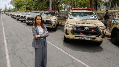 raquel-lyra-entrega-helicoptero,-drones-e-armamento-em-novo-investimento-na-seguranca-de-pernambuco