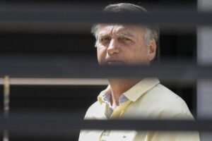 bolsonaro-e-preso-preventivamente-a-pedido-da-policia-federal