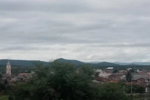 carnaiba-chega-aos-35°c-nesta-segunda-sem-previsao-de-chuvas